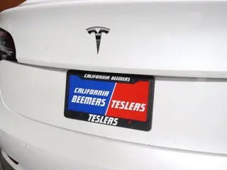 Tesla Model 3 2023 4dr Sedan
