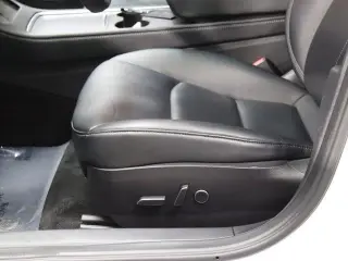 Tesla Model 3 2023 4dr Sedan
