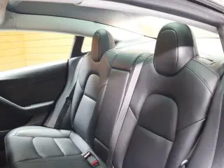 Tesla Model 3 2023 4dr Sedan