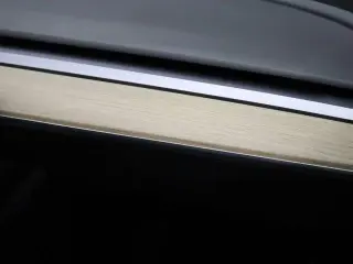 Tesla Model 3 2023 4dr Sedan