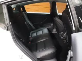Tesla Model 3 2023 4dr Sedan