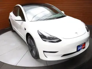 Tesla Model 3 2023 4dr Sedan