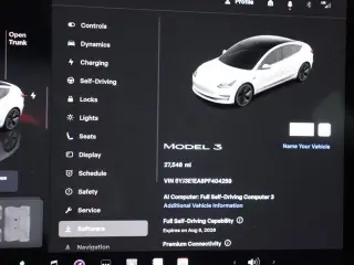 Tesla Model 3 2023 4dr Sedan