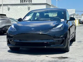 Tesla Model 3 2023 4dr Sedan