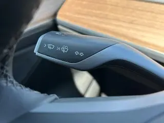 Tesla Model 3 2023 4dr Sedan
