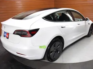 Tesla Model 3 2023 4dr Sedan