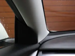 Tesla Model 3 2023 4dr Sedan