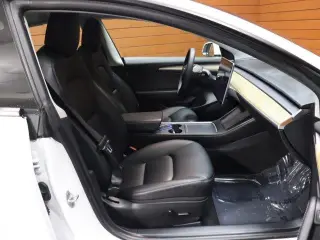 Tesla Model 3 2023 4dr Sedan