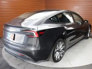 Tesla Model 3 2024 AWD Long Range 4dr Sedan