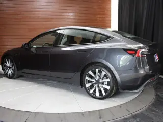 Tesla Model 3 2024 AWD Long Range 4dr Sedan
