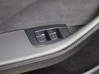 Tesla Model 3 2024 AWD Long Range 4dr Sedan