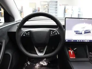 Tesla Model 3 2024 AWD Long Range 4dr Sedan