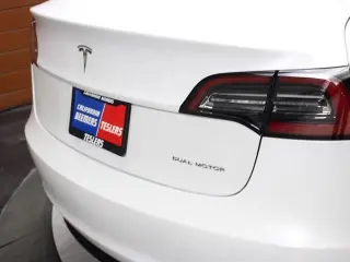 Tesla Model 3 2022 AWD Long Range 4dr Sedan