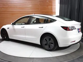 Tesla Model 3 2022 AWD Long Range 4dr Sedan
