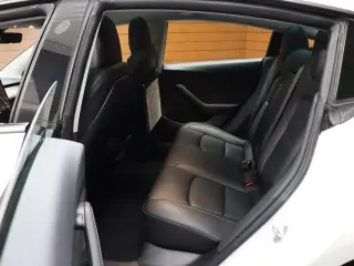 Tesla Model 3 2022 AWD Long Range 4dr Sedan