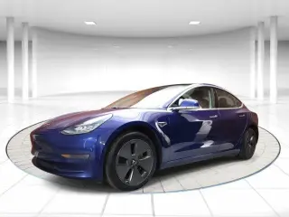 Tesla Model 3 2019 AWD Performance 4dr Fastback