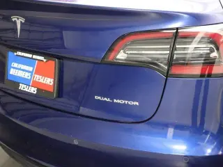 Tesla Model 3 2019 AWD Performance 4dr Fastback