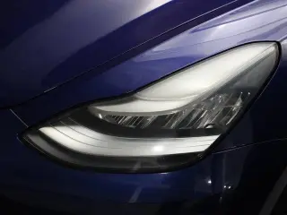 Tesla Model 3 2019 AWD Performance 4dr Fastback