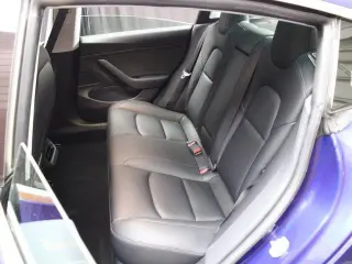 Tesla Model 3 2019 AWD Performance 4dr Fastback