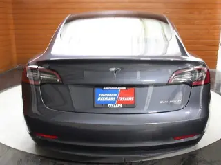 Tesla Model 3 2022 AWD Long Range 4dr Sedan
