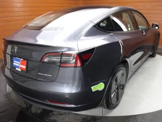 Tesla Model 3 2022 AWD Long Range 4dr Sedan