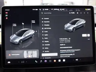 Tesla Model 3 2022 AWD Long Range 4dr Sedan