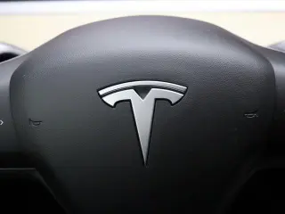 Tesla Model 3 2022 AWD Long Range 4dr Sedan