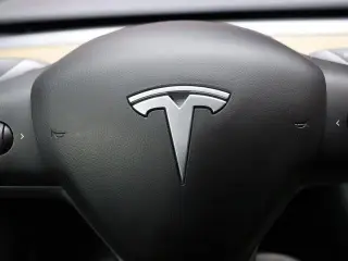 Tesla Model 3 2020 AWD Long Range 4dr Sedan