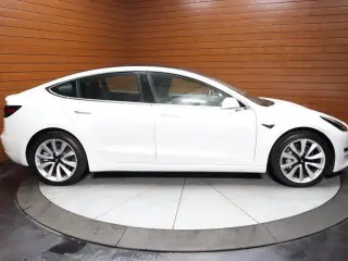 Tesla Model 3 2020 AWD Long Range 4dr Sedan