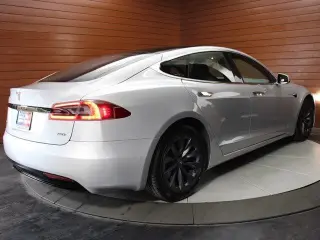 Tesla Model S 2018 AWD 75D 4dr Liftback