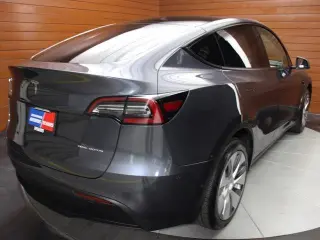 Tesla Model Y 2020 AWD Long Range 4dr Crossover