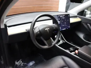 Tesla Model Y 2020 AWD Long Range 4dr Crossover