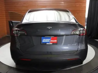 Tesla Model Y 2020 AWD Long Range 4dr Crossover