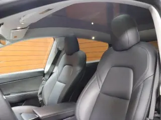 Tesla Model Y 2020 AWD Long Range 4dr Crossover