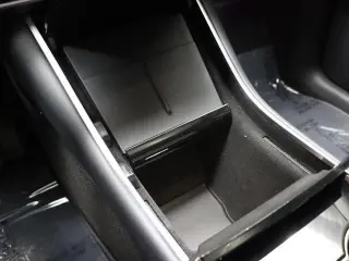 Tesla Model Y 2020 AWD Long Range 4dr Crossover