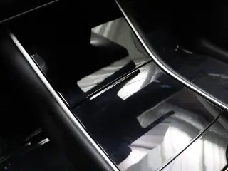 Tesla Model Y 2020 AWD Long Range 4dr Crossover