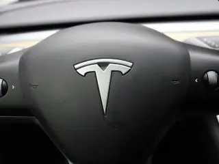 Tesla Model Y 2020 AWD Long Range 4dr Crossover