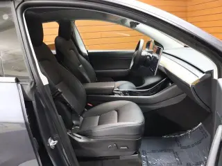 Tesla Model Y 2020 AWD Long Range 4dr Crossover