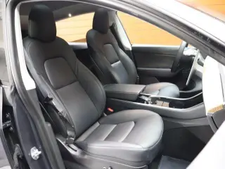 Tesla Model Y 2020 AWD Long Range 4dr Crossover