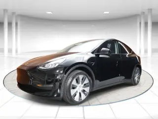 Tesla Model Y 2022 AWD Long Range 4dr Crossover