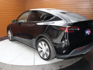 Tesla Model Y 2022 AWD Long Range 4dr Crossover