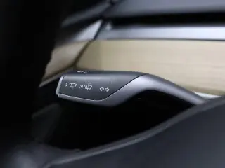 Tesla Model Y 2022 AWD Long Range 4dr Crossover