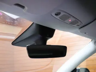 Tesla Model Y 2022 AWD Long Range 4dr Crossover
