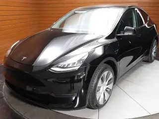 Tesla Model Y 2022 AWD Long Range 4dr Crossover