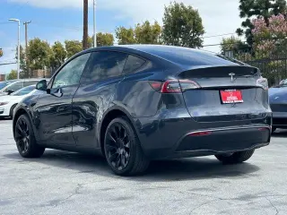 Tesla Model Y 2024 Long Range 4dr Crossover
