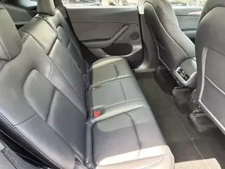 Tesla Model Y 2024 Long Range 4dr Crossover