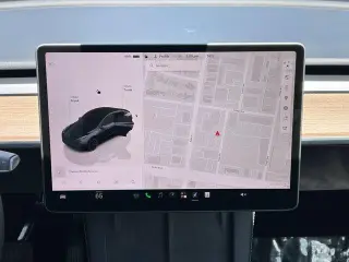 Tesla Model Y 2024 Long Range 4dr Crossover