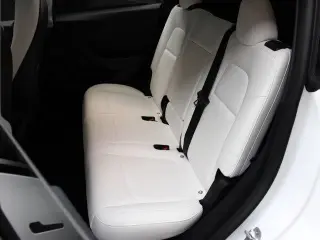 Tesla Model Y 2023 AWD 4dr Crossover