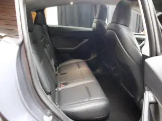 Tesla Model Y 2023 AWD Long Range 4dr Crossover