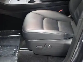 Tesla Model Y 2023 AWD Long Range 4dr Crossover